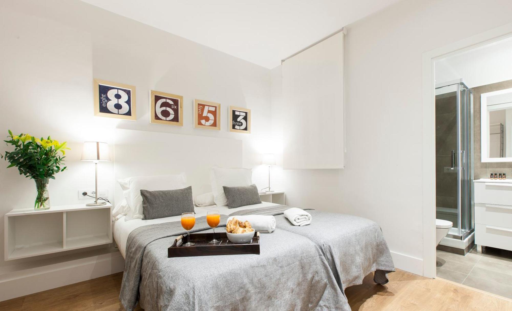 Aspasios Urquinaona Apartments Barcelona Exterior photo